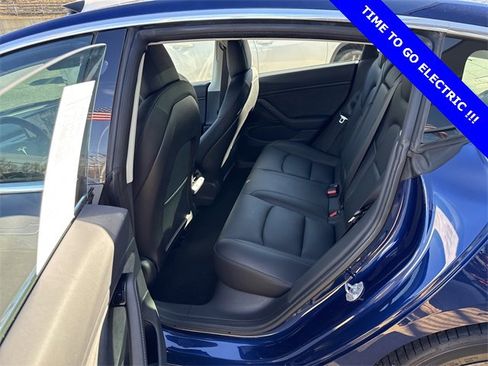 Used 2018 Tesla Model 3 Long Range image 20