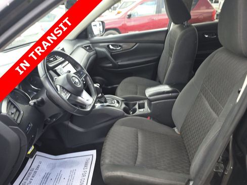 Used 2020 Nissan Rogue SV w/ Premium Package image 5