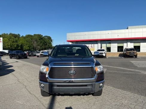 Used 2016 Toyota Tundra Limited w/ Limited Premium Package AWD/4WD image 2