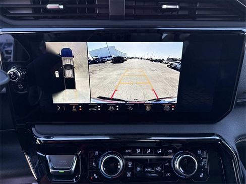 Used 2024 GMC Sierra 2500 AT4 w/ AT4 Premium Plus Package image 21