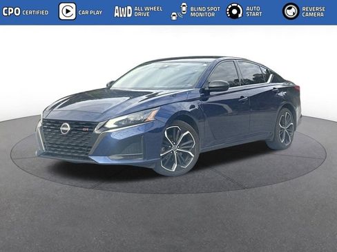 Certified 2023 Nissan Altima 2.5 SR image 1
