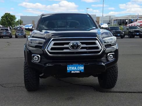 Used 2022 Toyota Tacoma Limited w/ Black Out Package (TMS) AWD/4WD image 3