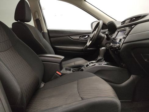 Used 2019 Nissan Rogue SV AWD/4WD image 21