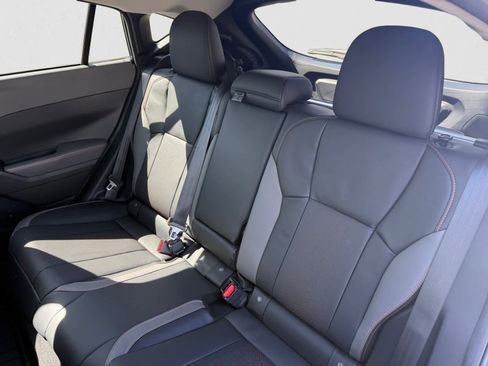 New 2025 Subaru Crosstrek 2.5i Limited w/ Popular Package #4A image 11