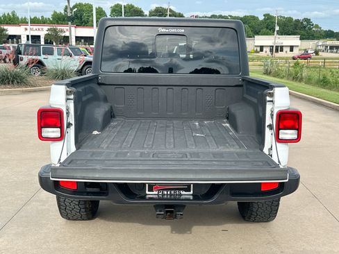 Used 2022 Jeep Gladiator Sport AWD/4WD image 23