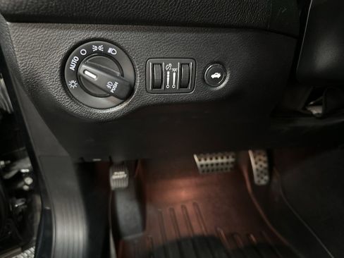 Used 2019 Dodge Challenger R/T Scat Pack w/ Driver Convenience Group image 32