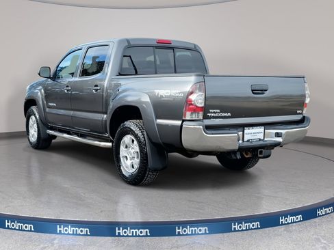 Used 2013 Toyota Tacoma Base image 5