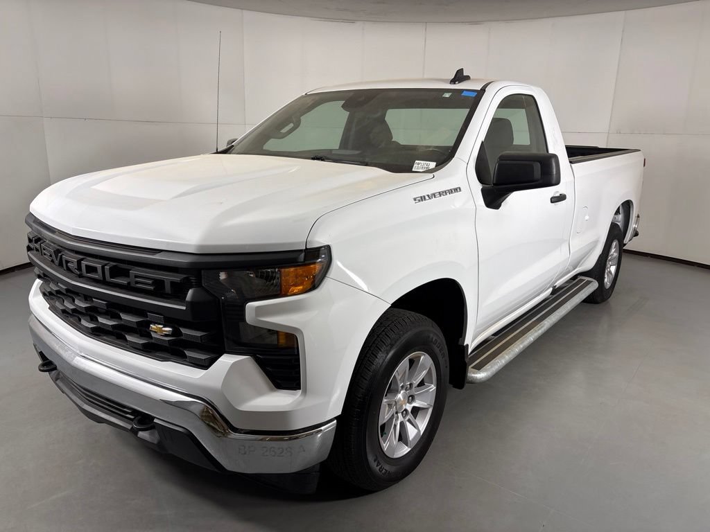 Used 2025 Chevrolet Silverado 1500 W/T RWD image 5