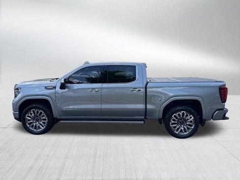 Used 2025 GMC Sierra 1500 Denali Ultimate AWD/4WD image 9