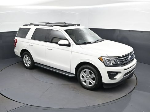 Used 2020 Ford Expedition XLT w/ Equipment Group 202A RWD image 35