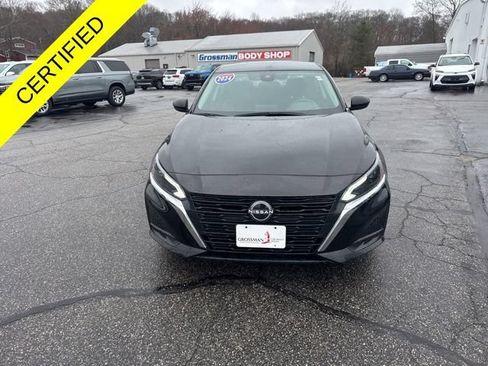 Used 2024 Nissan Altima 2.5 SV AWD/4WD image 4
