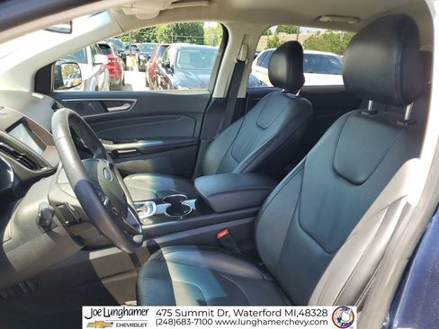 Used 2018 Ford Edge Titanium w/ Technology Package AWD/4WD image 21