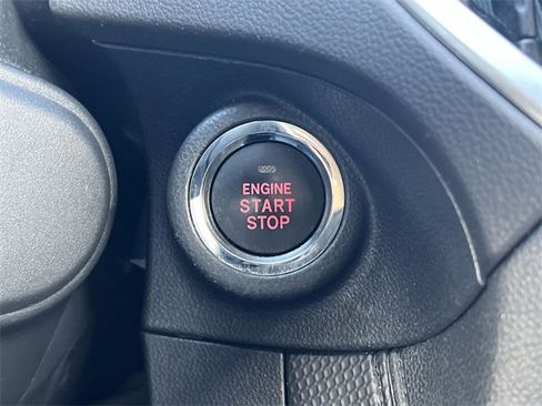 Used 2019 Subaru Forester Premium image 19