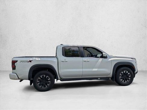 Used 2022 Nissan Frontier Pro-X RWD image 4