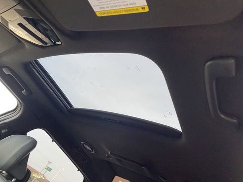 New 2027 Kia Telluride SX image 10