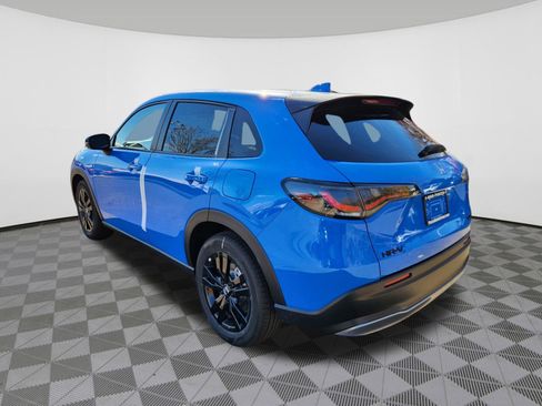New 2026 Honda HR-V Sport image 3