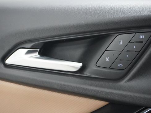 New 2026 Chevrolet Equinox ACTIV w/ Convenience Package III FWD image 16