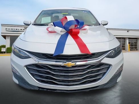 Used 2024 Chevrolet Malibu LT FWD image 8