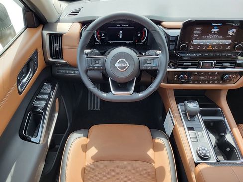 New 2025 Nissan Pathfinder Platinum w/ Cargo Package image 21