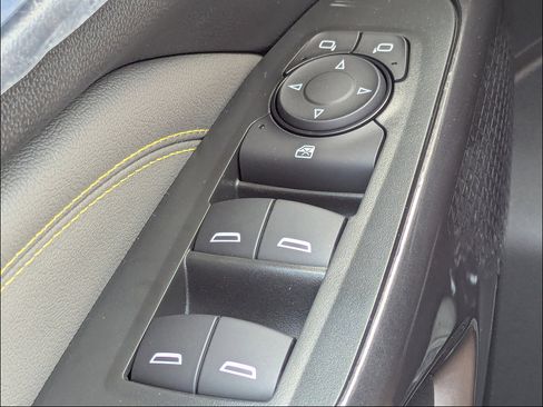 New 2026 Chevrolet Trax ACTIV w/ Driver Confidence Package FWD image 25