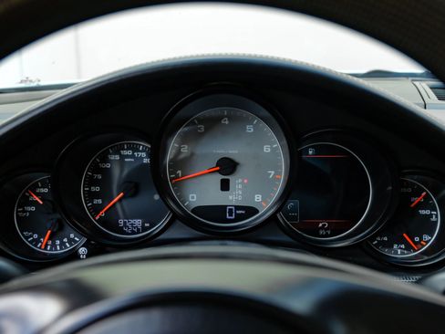 Used 2013 Porsche Panamera S RWD image 25