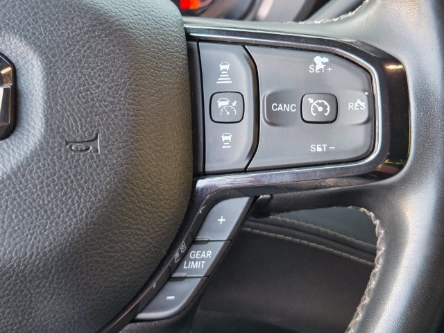 Used 2024 RAM 3500 Limited AWD/4WD image 22