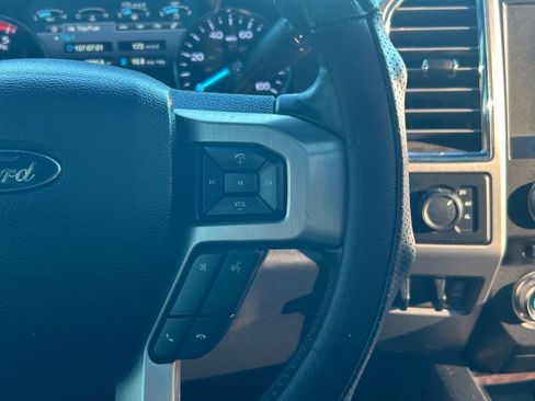 Used 2017 Ford F450 Platinum w/ Platinum Ultimate Package image 41