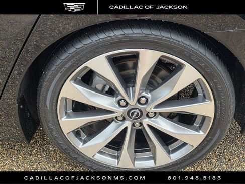 Used 2023 Nissan Maxima Platinum w/ Sport Mat Group FWD image 29