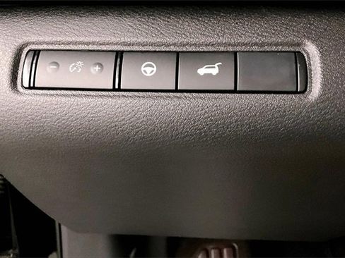 New 2025 Nissan Pathfinder SV w/ Cargo Package image 27