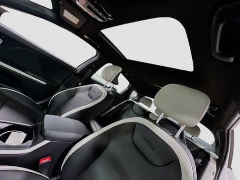 New 2025 Kia K4 GT-Line w/ GT-Line Premium Package image 34