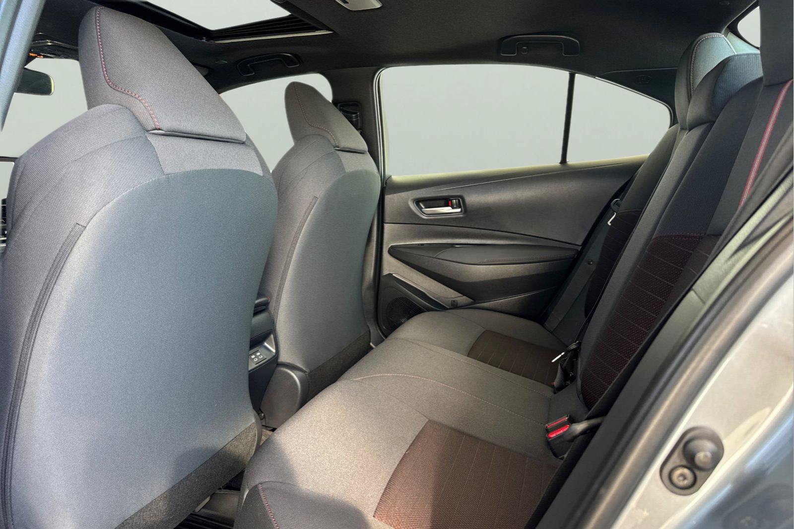 Certified 2024 Toyota Corolla SE w/ SE Premium Package FWD image 6