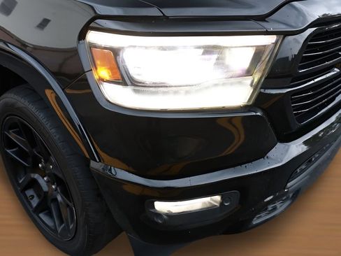 Used 2021 RAM 1500 Laramie AWD/4WD image 15