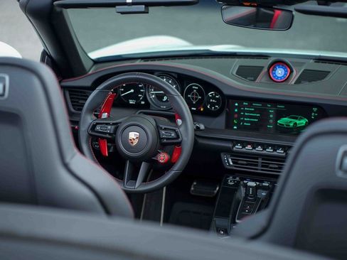 Used 2024 Porsche 911 Carrera 4 GTS w/ Premium Package image 39