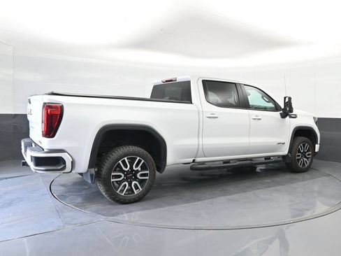 Used 2023 GMC Sierra 1500 AT4 AWD/4WD image 17