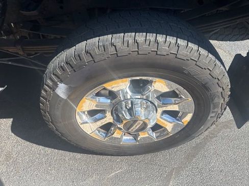 Used 2017 Ford F350 Lariat w/ Lariat Ultimate Package image 4