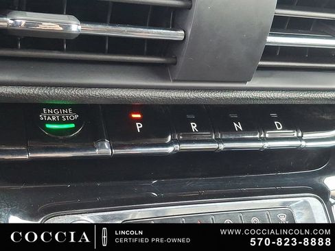 Certified 2023 Lincoln Corsair AWD w/ Equipment Group 101A image 14