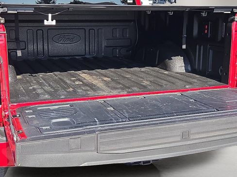 Certified 2025 Ford F150 Lightning Flash AWD/4WD image 8