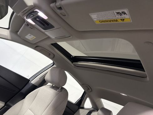 Used 2024 Honda Accord EX image 23