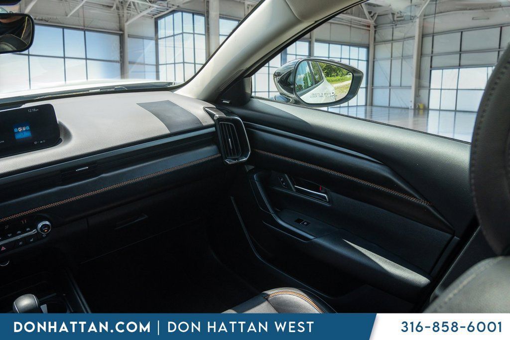 Used 2024 MAZDA CX-50 AWD 2.5 S w/ Cargo Package image 16