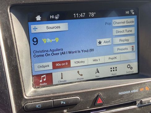 Used 2017 Ford Explorer Limited image 23