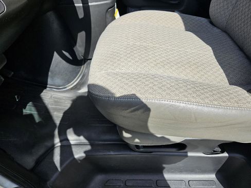 Used 2014 Chevrolet Express 1500 RWD image 14
