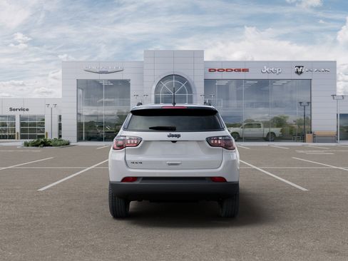 New 2026 Jeep Compass Limited image 8