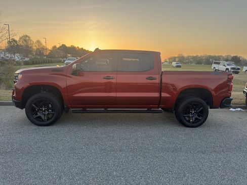 Certified 2025 Chevrolet Silverado 1500 LT Trail Boss w/ Convenience Package II image 7