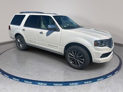 Used 2017 Lincoln Navigator Select