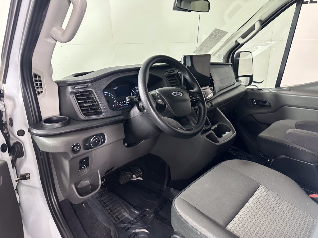 Used 2024 Ford Transit 350 XLT RWD image 14