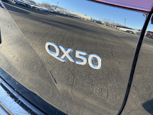 Used 2019 INFINITI QX50 Essential w/ Premium Audio Package image 25