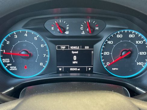 Used 2019 Chevrolet Equinox LS FWD image 24
