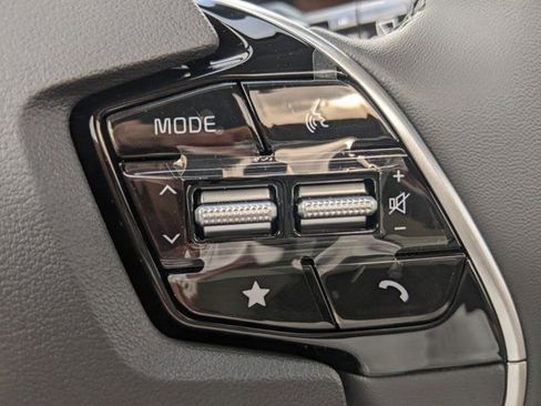 Used 2023 Kia Niro Wave image 27