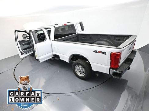 Used 2023 Ford F250 XL w/ XL Chrome Package image 40