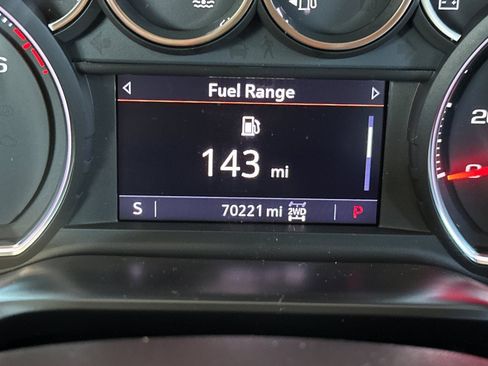 Used 2020 Chevrolet Silverado 1500 LT Trail Boss image 23